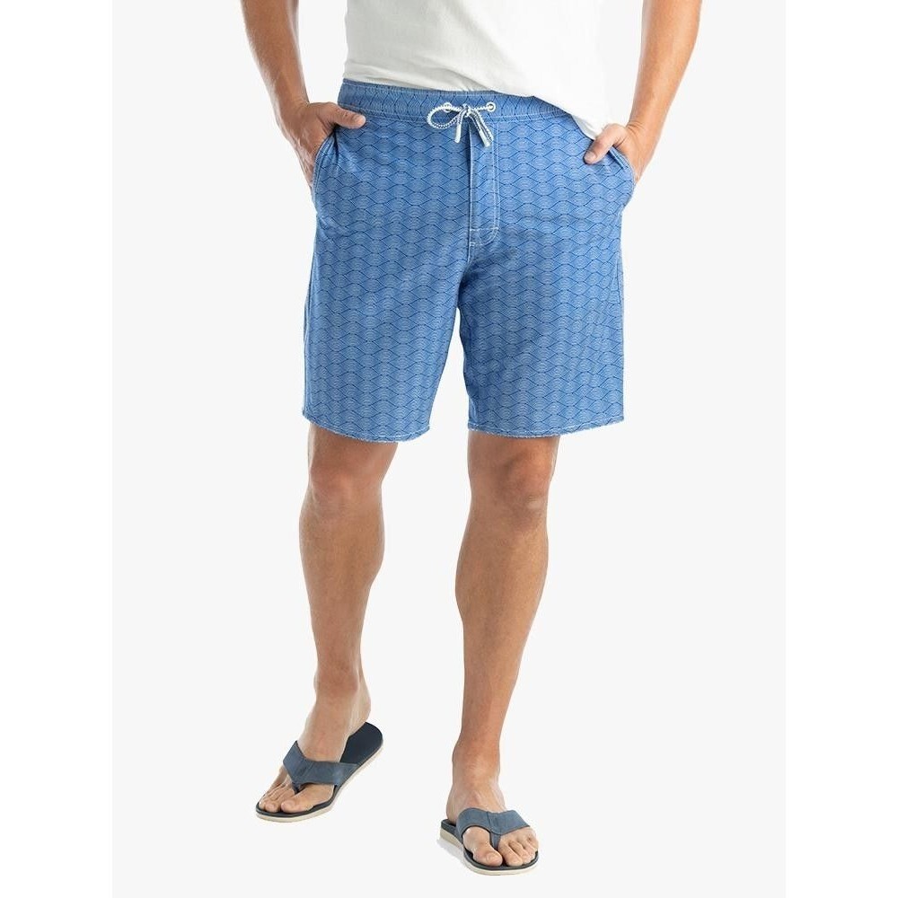 JOHNNIE-O men’s Jumbie Board Shorts medium aquatic motif swim trunks msrp $89